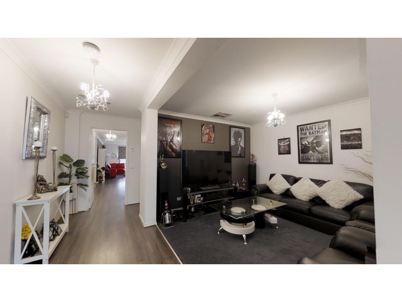 64 Tobin Crescent, Epsom VIC 3551