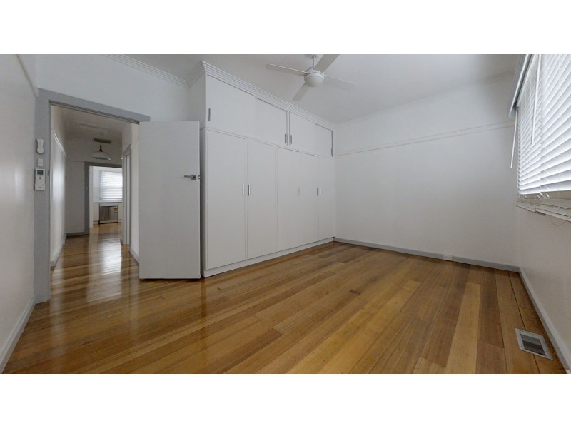 315 High Street, Kangaroo Flat VIC 3555