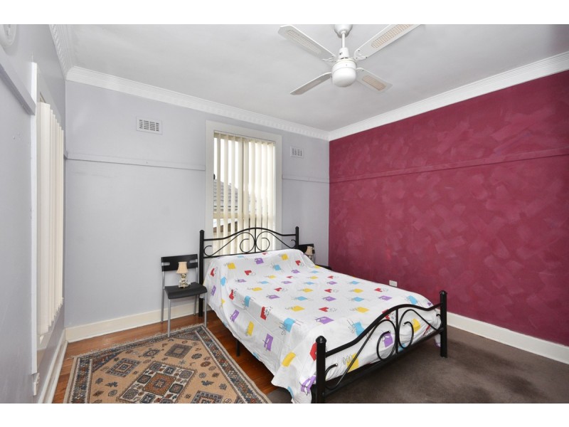 13 Guthrie Street, Kangaroo Flat VIC 3555