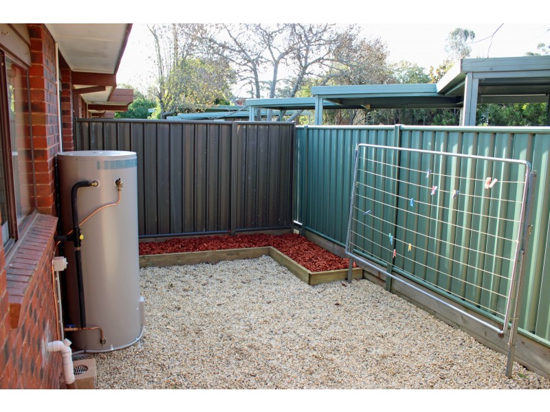 1/28 Yallambee Drive, Kennington VIC 3550