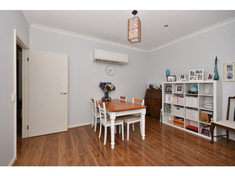 22 Lansell Street, Kangaroo Flat VIC 3555