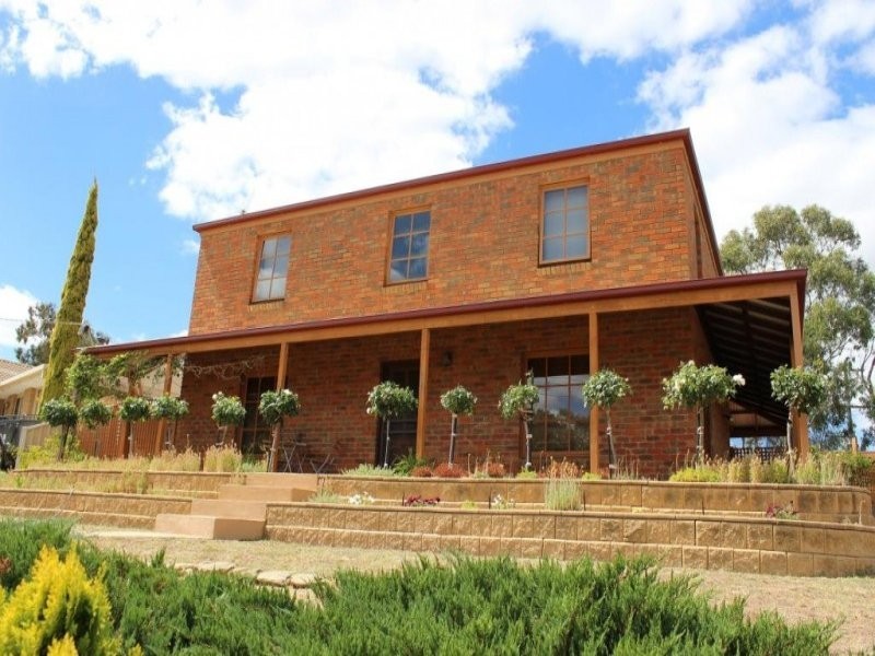 22 Deakin Drive, Flora Hill VIC 3550