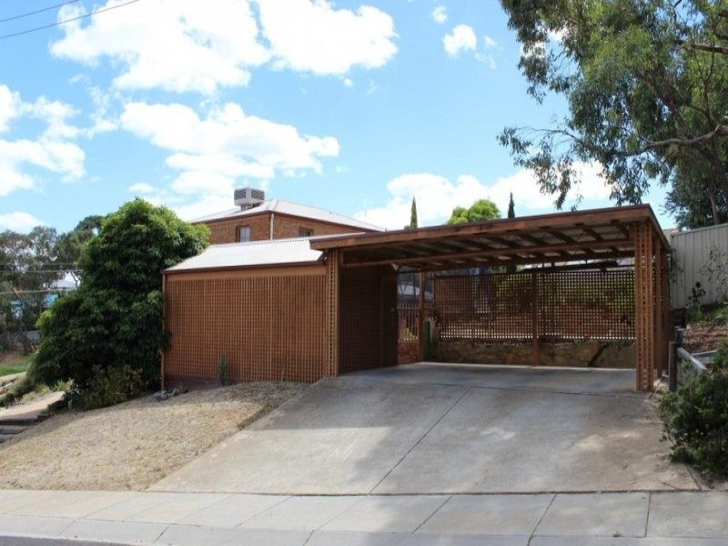 22 Deakin Drive, Flora Hill VIC 3550