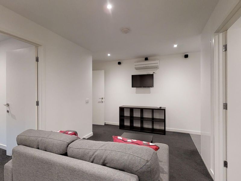 16 Steane Street, Kennington VIC 3550