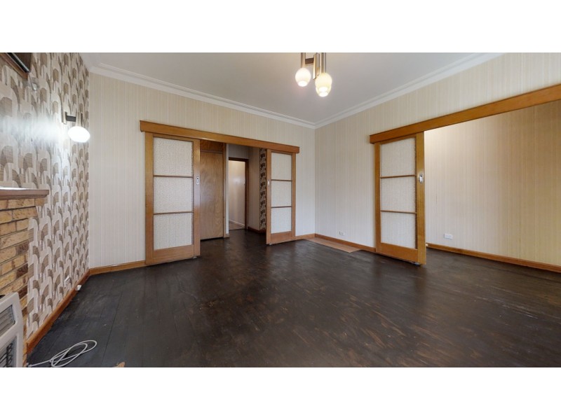 2  Broad Court, Kangaroo Flat VIC 3555