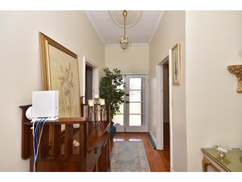 17 Frederick Street, North Bendigo VIC 3550