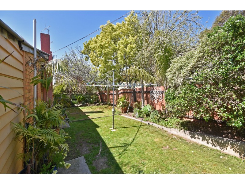 17 Frederick Street, North Bendigo VIC 3550