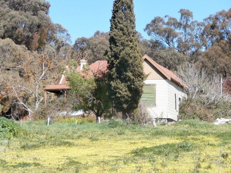 165-175  Olympic Parade, Kangaroo Flat VIC 3555