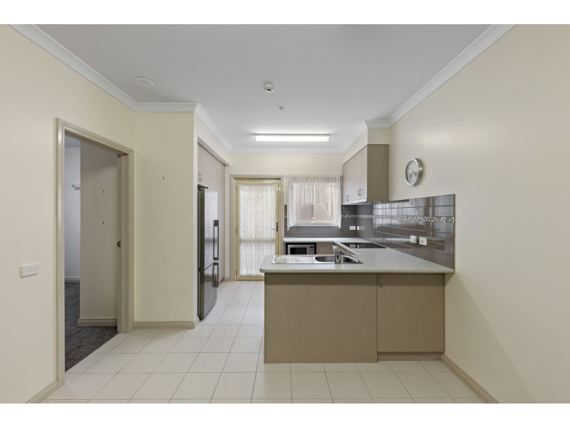 2/41-47 Victoria Street, Ironbark VIC 3550
