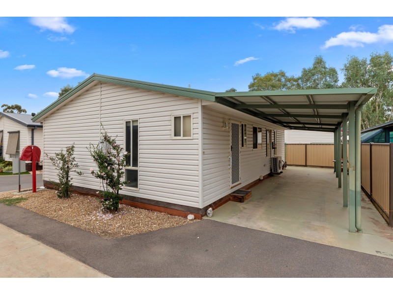 11/1-11 Furness Street, Kangaroo Flat VIC 3555