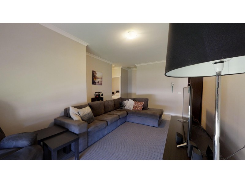 9 Triplett Avenue, Ascot VIC 3364