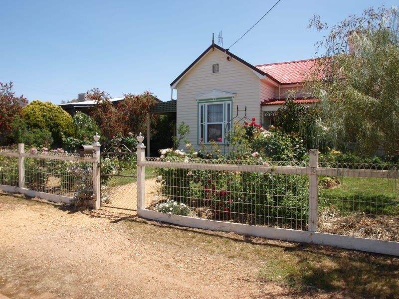 58 Alma Street, St Arnaud VIC 3478