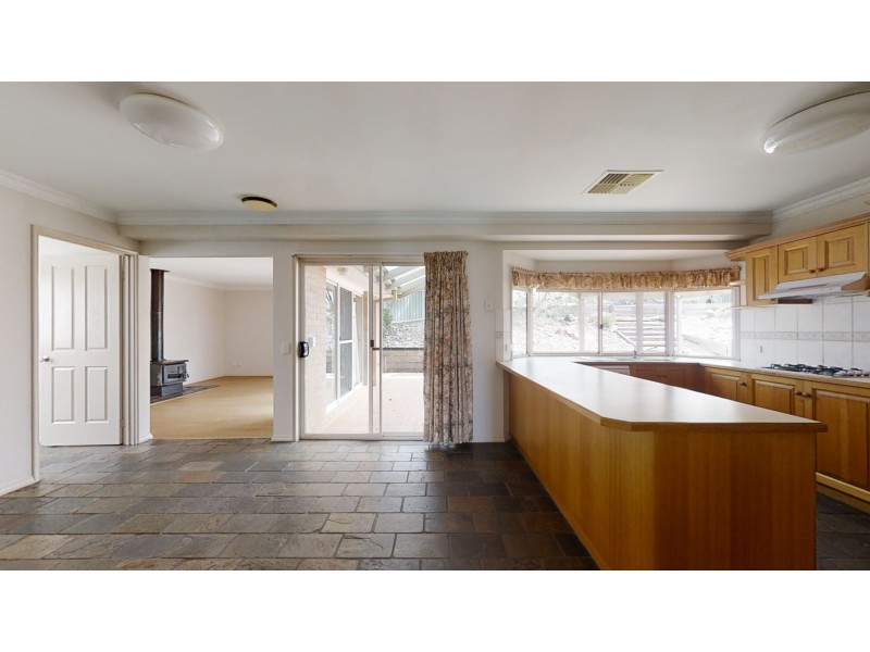 4 Ella Court, Strathdale VIC 3550