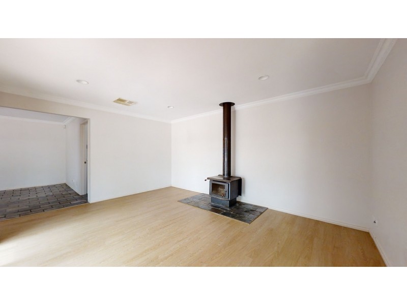 4 Ella Court, Strathdale VIC 3550