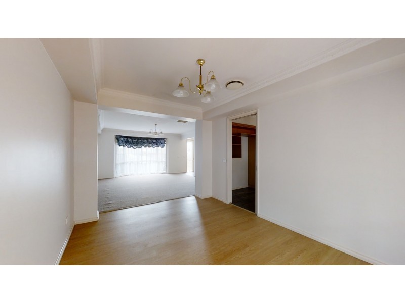 4 Ella Court, Strathdale VIC 3550