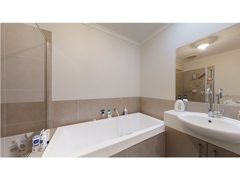 2/116A Havlin Street West, Quarry Hill VIC 3550