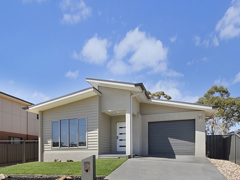 33A Pallett Street, Golden Square VIC 3555