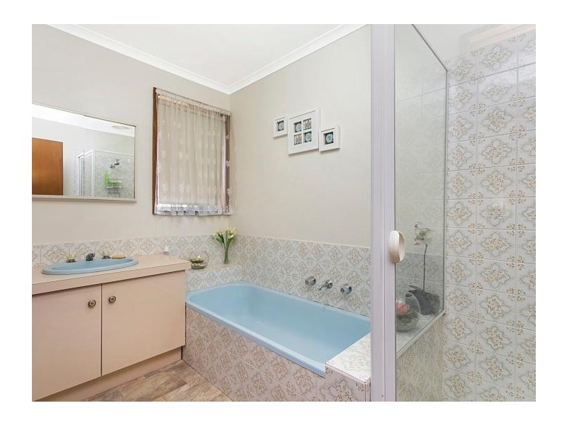 17 Ray Street, Castlemaine VIC 3450