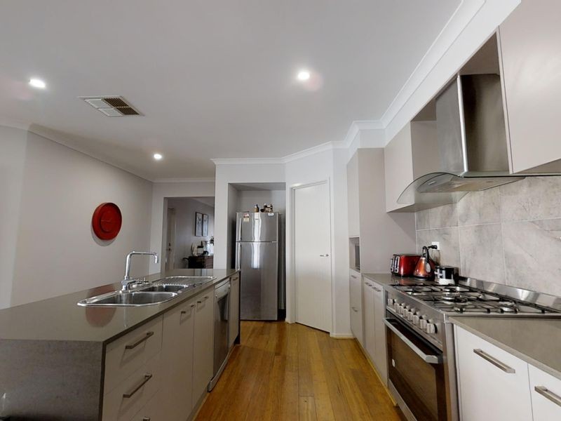 15 Marylebone Circuit, Strathfieldsaye VIC 3551
