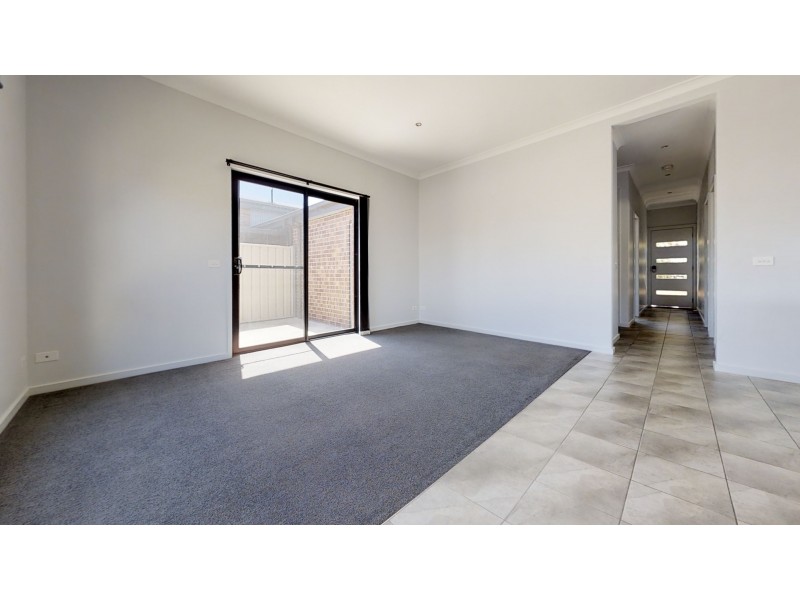 3/71 Allingham Street, Golden Square VIC 3555