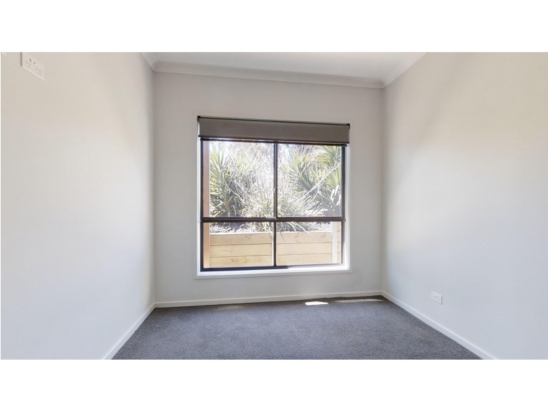 3/71 Allingham Street, Golden Square VIC 3555