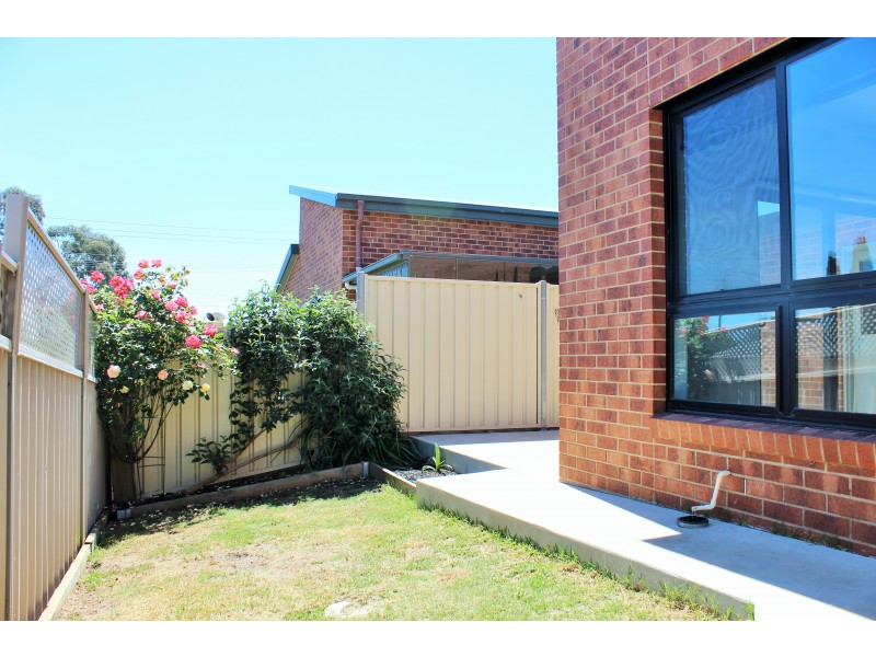 3/71 Allingham Street, Golden Square VIC 3555