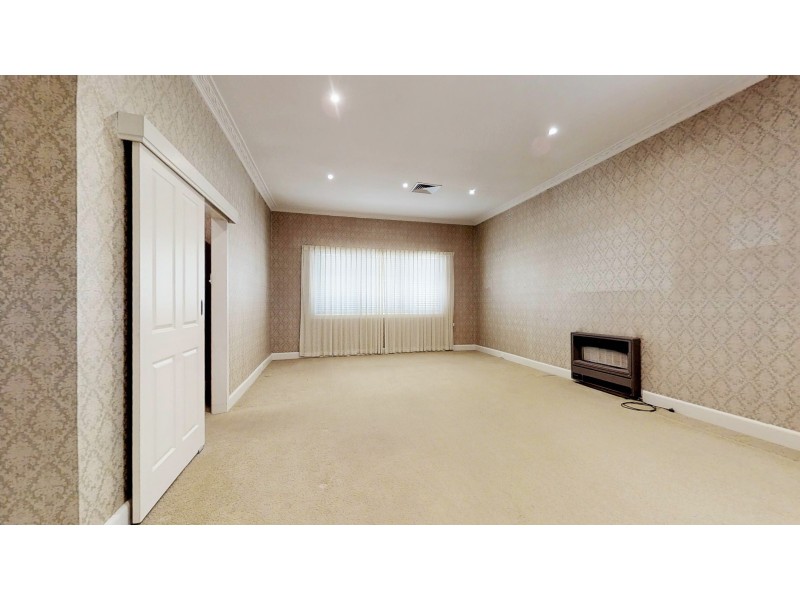 16 Quick Street, Ironbark VIC 3550