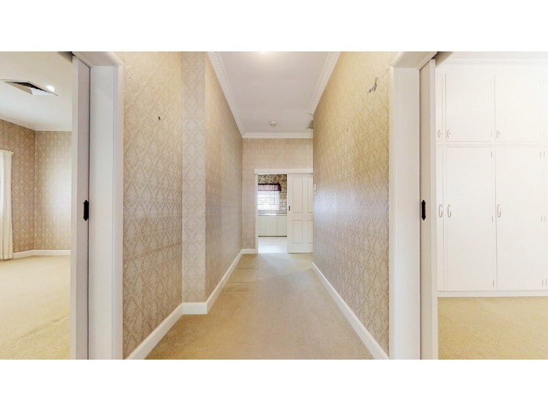 16 Quick Street, Ironbark VIC 3550