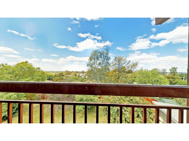 16 Quick Street, Ironbark VIC 3550