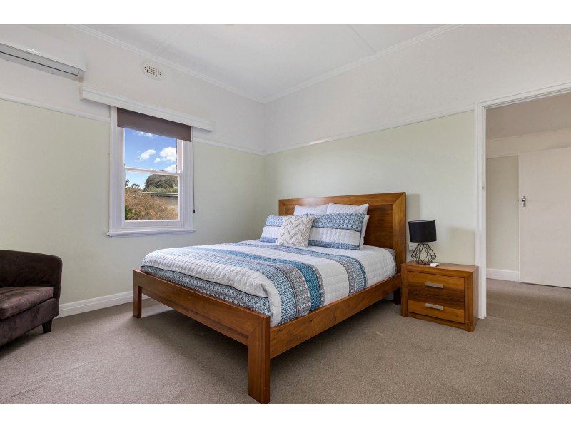 145 High Street, Maldon VIC 3463