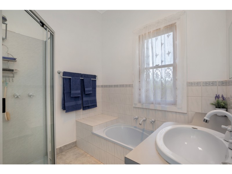 145 High Street, Maldon VIC 3463