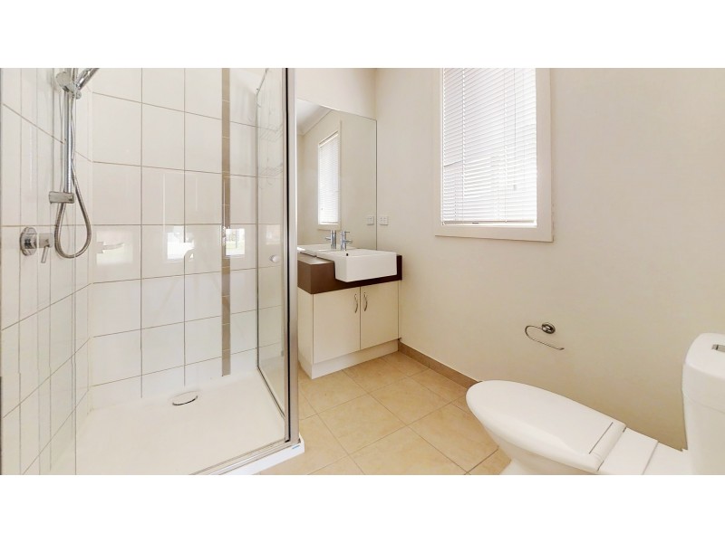 100 Bassett Drive, Strathfieldsaye VIC 3551