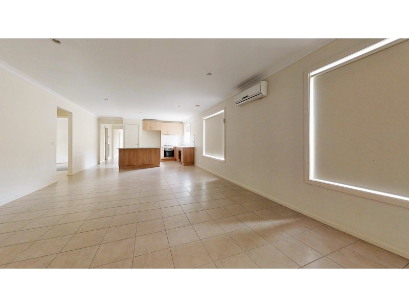 100 Bassett Drive, Strathfieldsaye VIC 3551