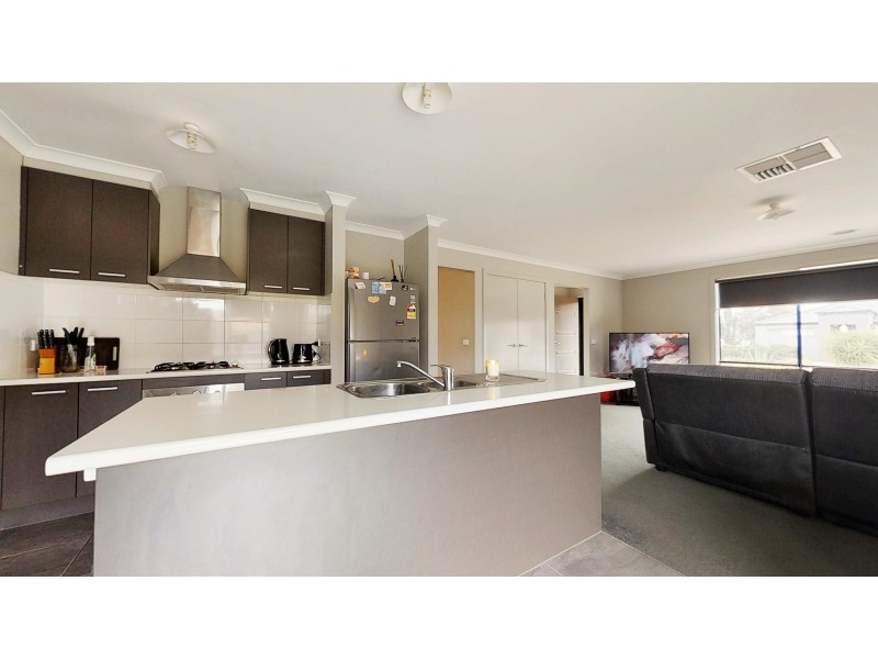 2 Yellowgum Drive, Epsom VIC 3551
