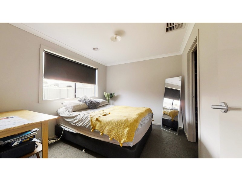 2 Yellowgum Drive, Epsom VIC 3551