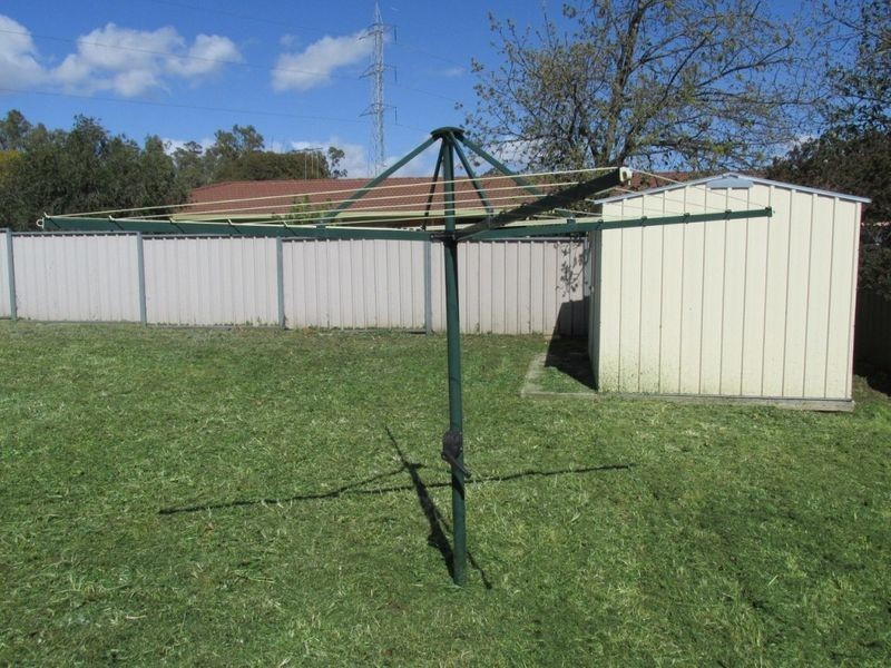 7 Emma Place, Quarry Hill VIC 3550