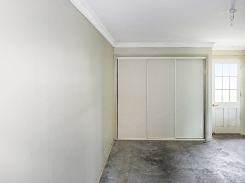 2/16 Emmett Street, Golden Square VIC 3555