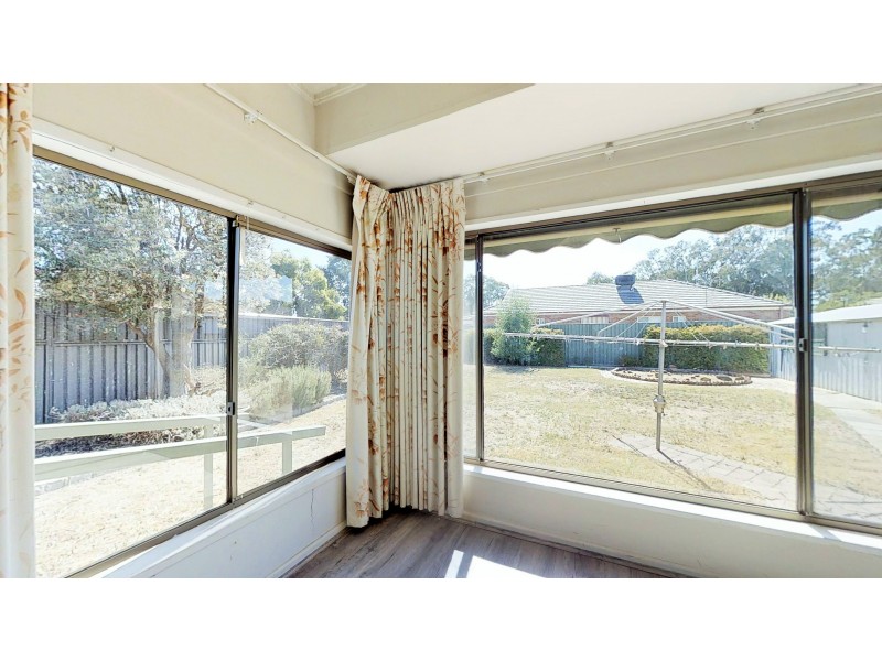 30 Neil Street, Kangaroo Flat VIC 3555