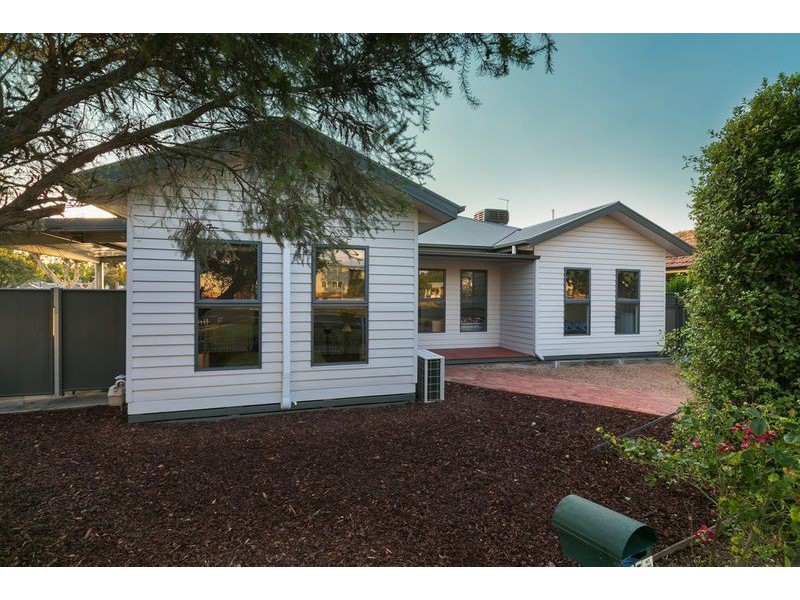 Room 3/45 RETREAT ROAD, Flora Hill VIC 3550