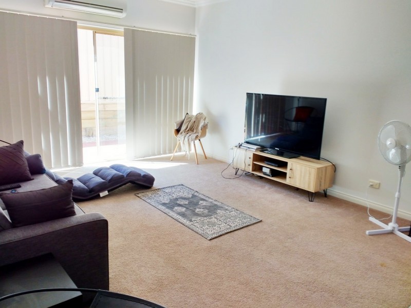 9/6 Friswell Avenue, Kennington VIC 3550