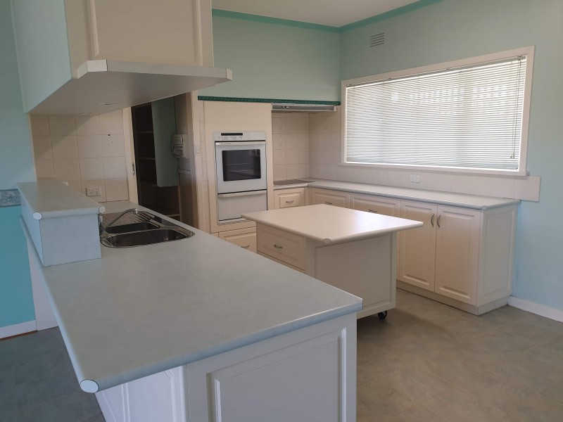 191 Neale Street, Flora Hill VIC 3550