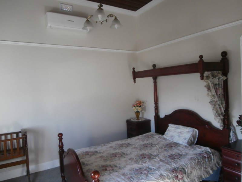 14 Pine Street, Eaglehawk VIC 3556