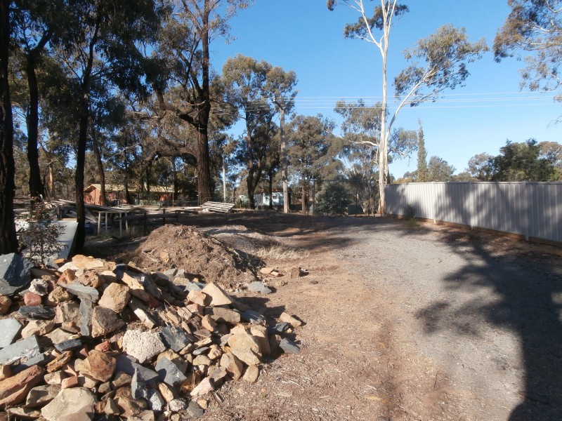 14 Pine Street, Eaglehawk VIC 3556