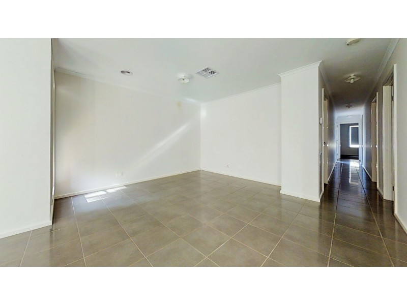 16 RIVERGUM COURT, North Bendigo VIC 3550