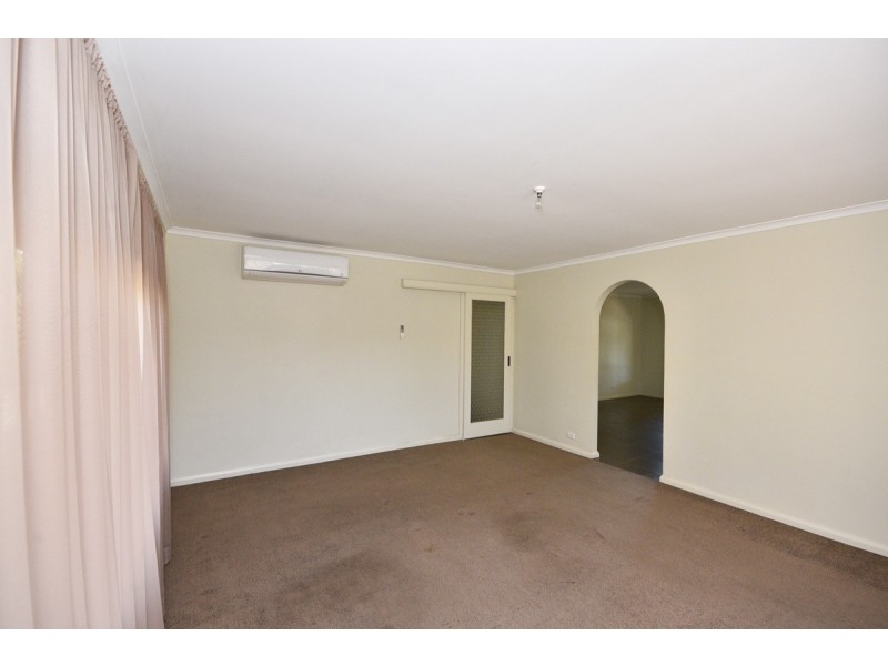 24 Mitchell Street, Heathcote VIC 3523