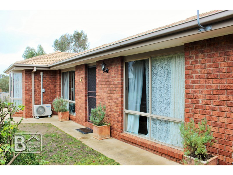 2/119 Osborne Street, Flora Hill VIC 3550