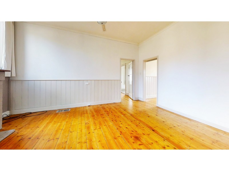 4 Haggar Street, Eaglehawk VIC 3556