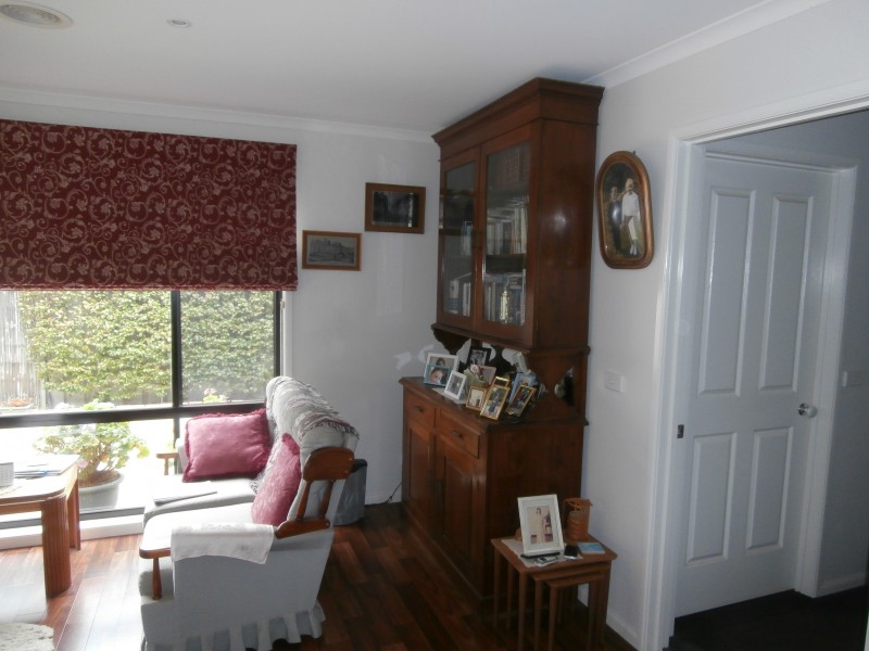 15 Freeman Drive, Kangaroo Flat VIC 3555