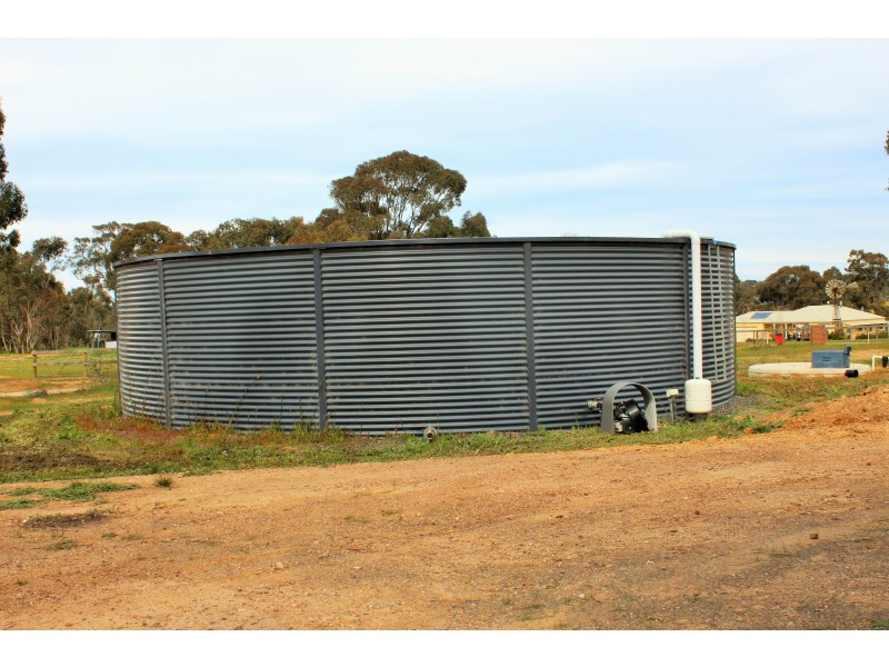 97 Hickey Road, Axedale VIC 3551