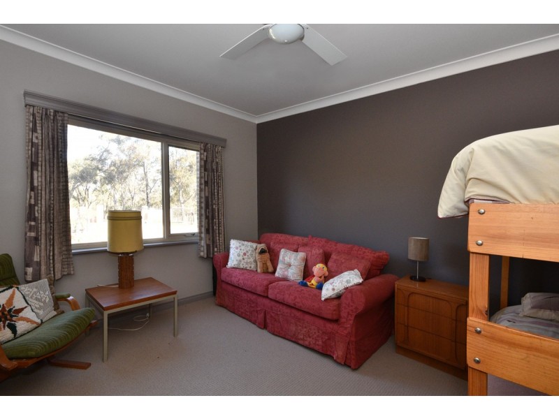 13 Morrison Court, Heathcote VIC 3523